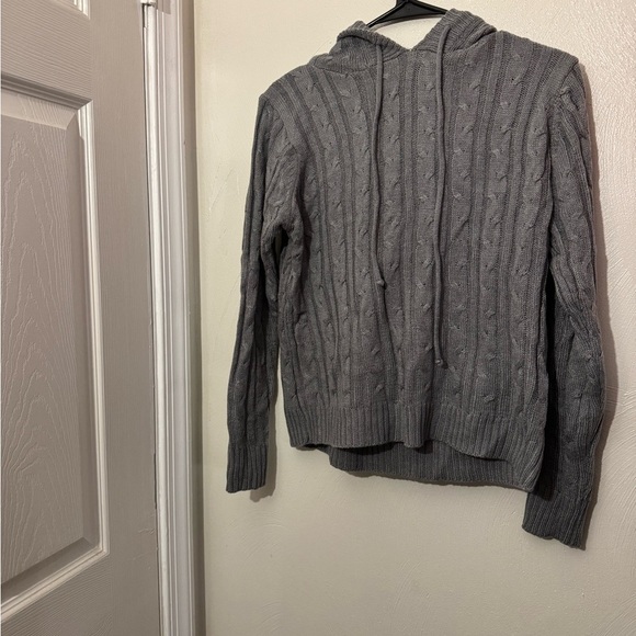 Gray knit sweater and pant set - Picture 6 of 6